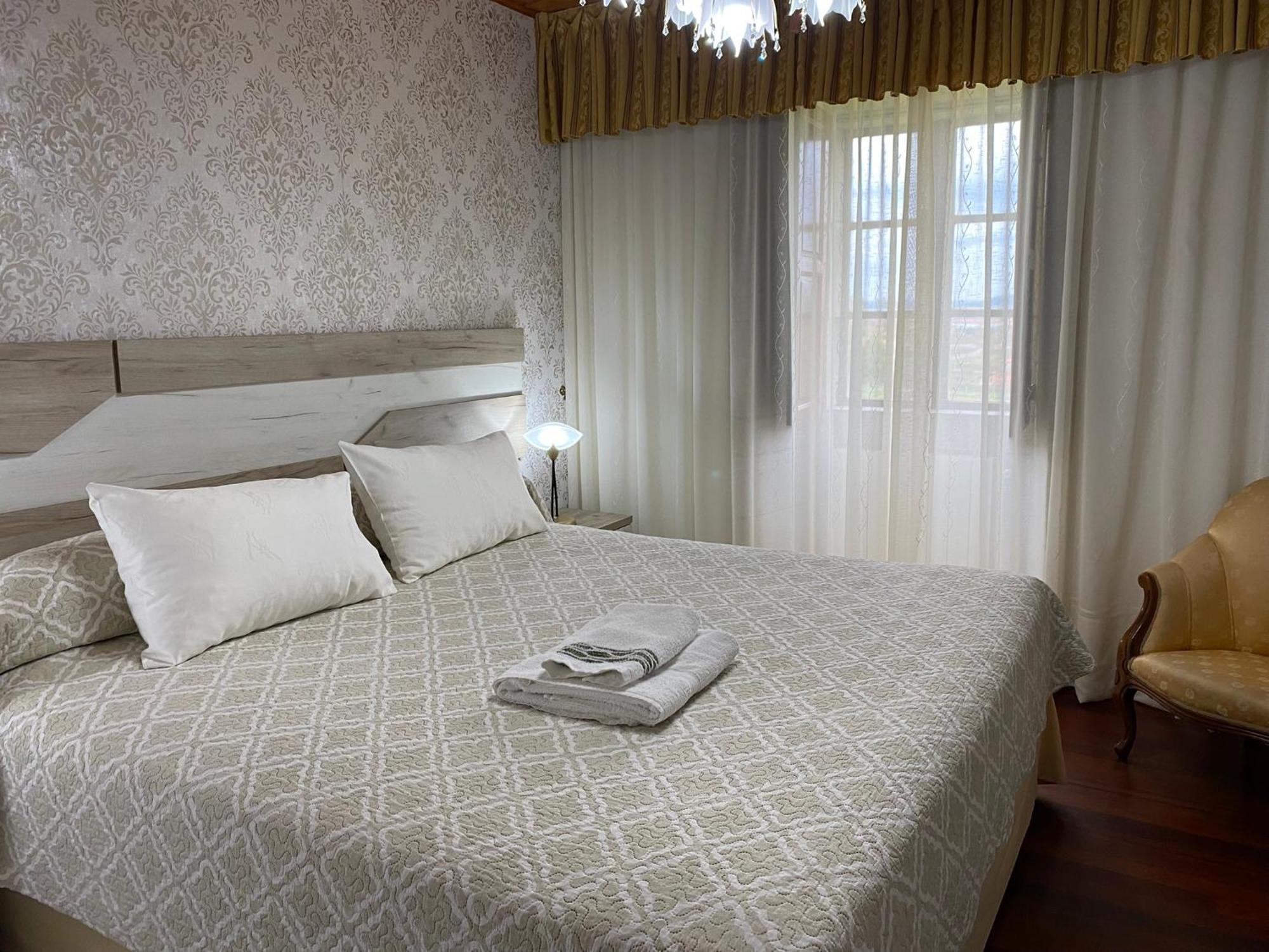 Casa De Cacheiro Guest House ซีเญดา ภายนอก รูปภาพ